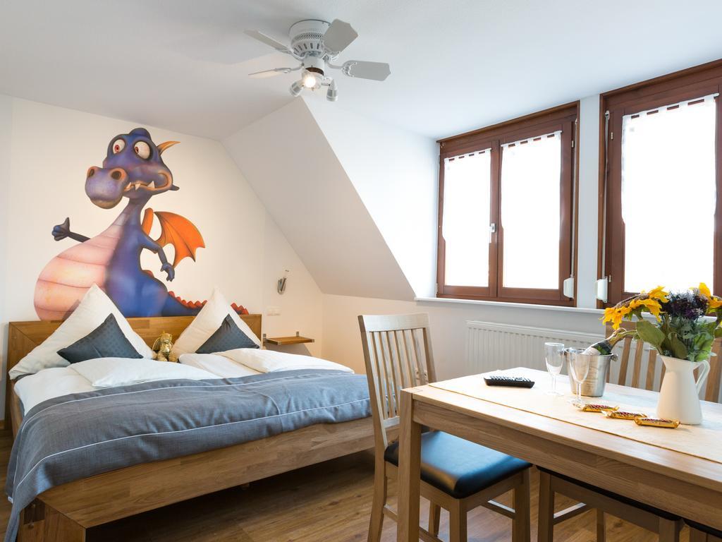 Living Timeless - Ruster Drachennest, Zentrale Lage In Rust, Nur Wenige Minuten Zum Europa-Park & Rulantica Exterior foto